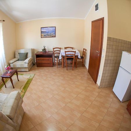 Apartments Stefan Becici  Ruang foto